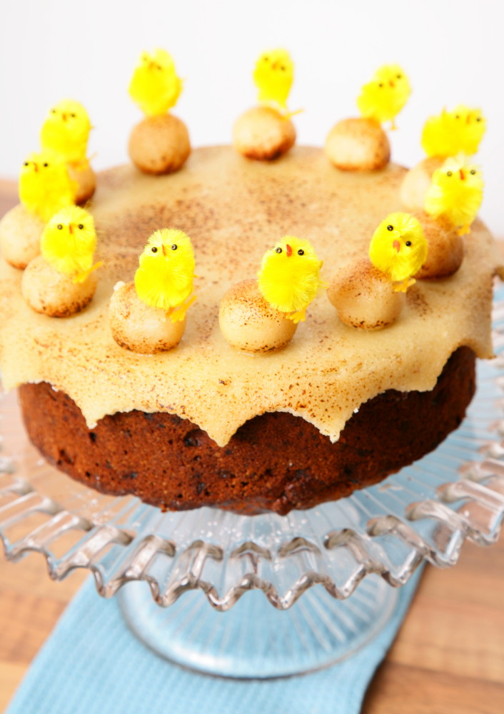 Easter Simmel Cake; Easter recipe; cake; baking; i love cooking; Edward Hayden recipe
