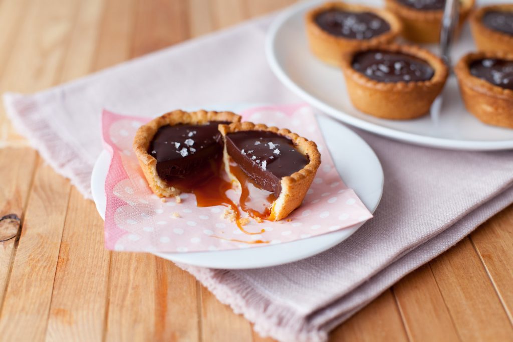 Mini chocolate and salted caramel tarts